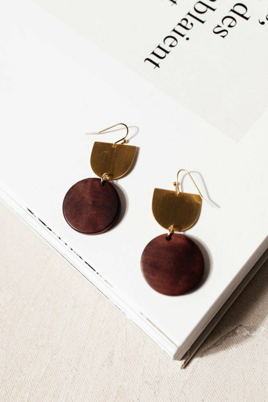 Jewelry * | New La Radiant Val Jean Global Jada Earrings Gold