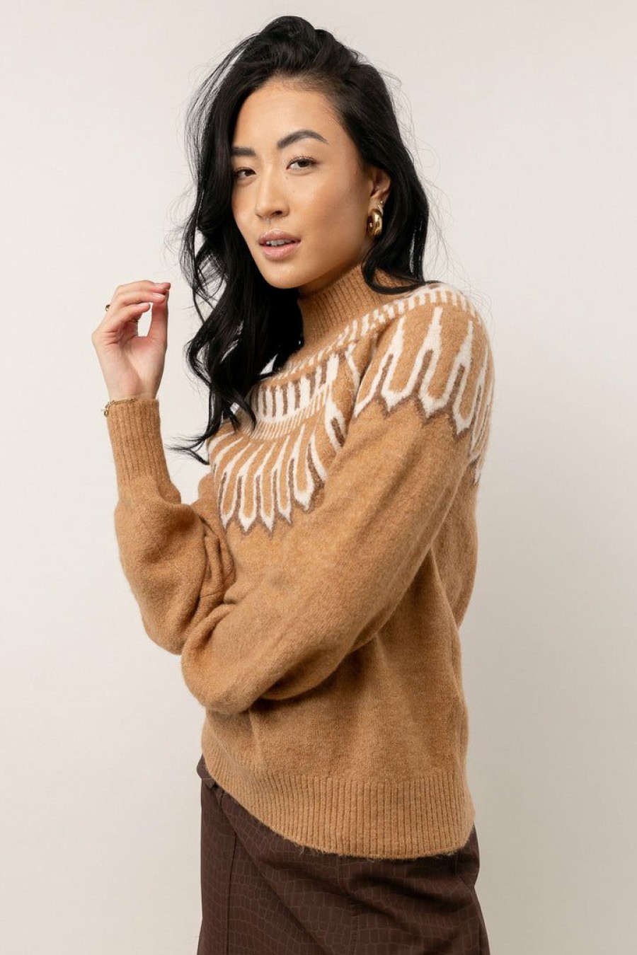 Tops * | Budget New Arrivals Vero Moda Amora Sweater In Taupe