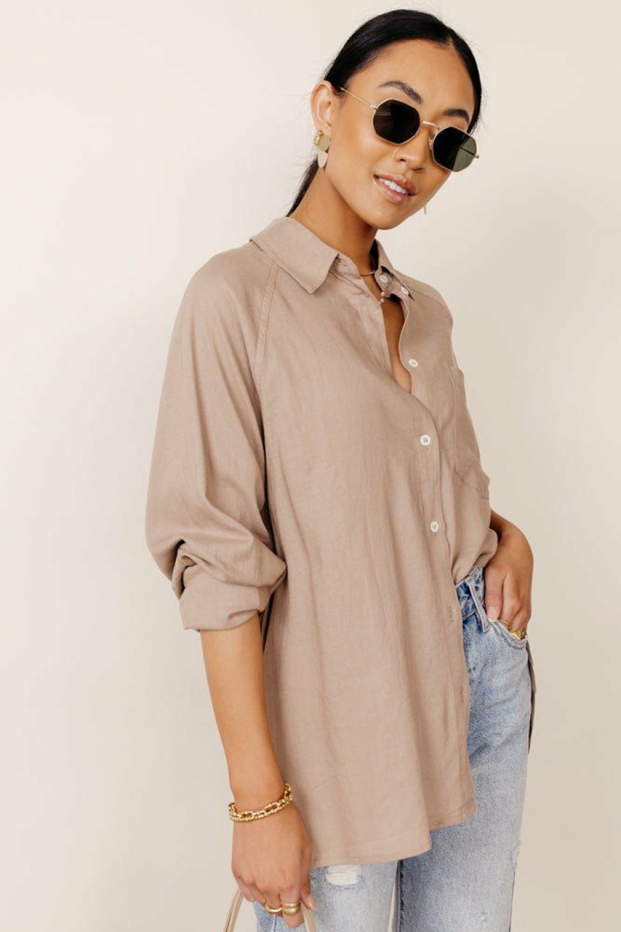 Tops * | Top 10 Fun 2 Fun Maude Button Down Blouse In Final Sale Taupe