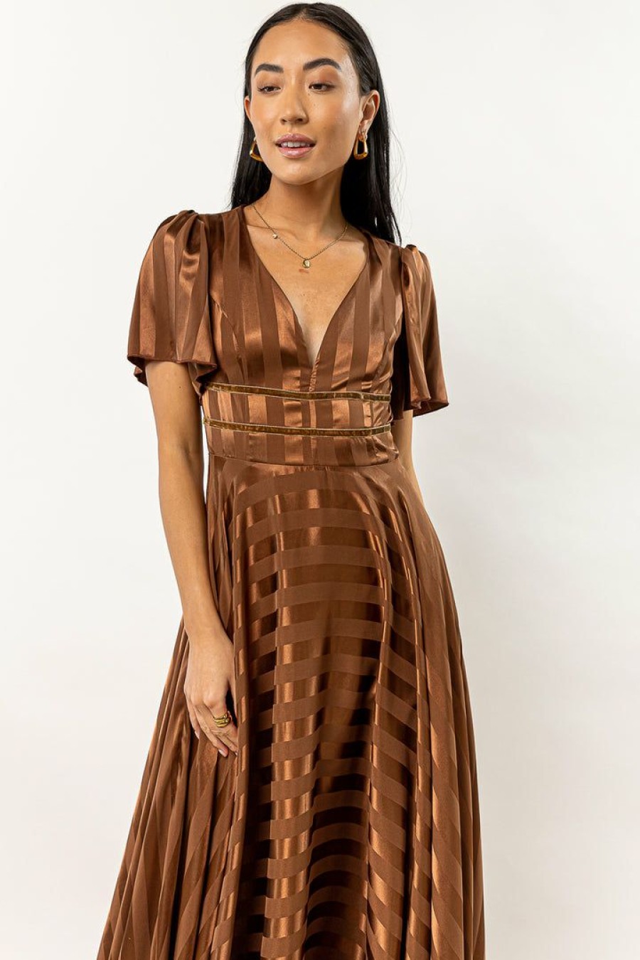 Dresses * | Deals Ricarica Rylee Maxi Dress In New Arrivals Brown