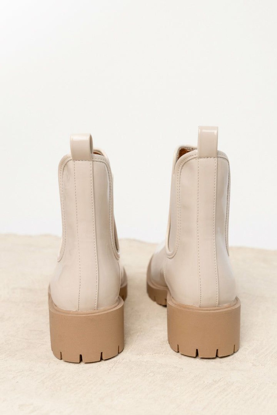 Shoes * | Deals Beast Fashion Twilight Boots In New Arrivals Ivory