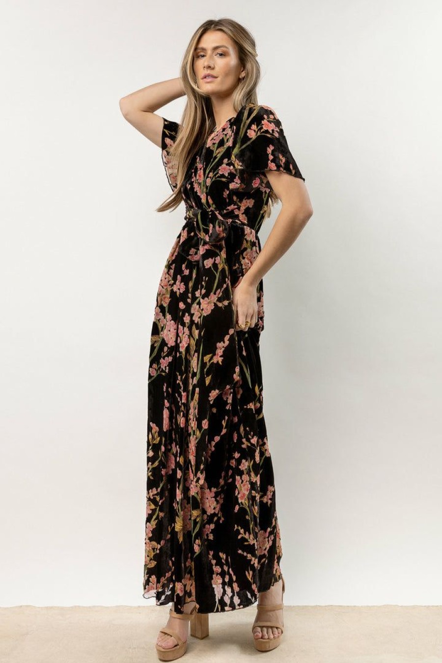 Dresses * | Best Deal Ricarica Jada Floral Maxi Dress In New Arrivals Black