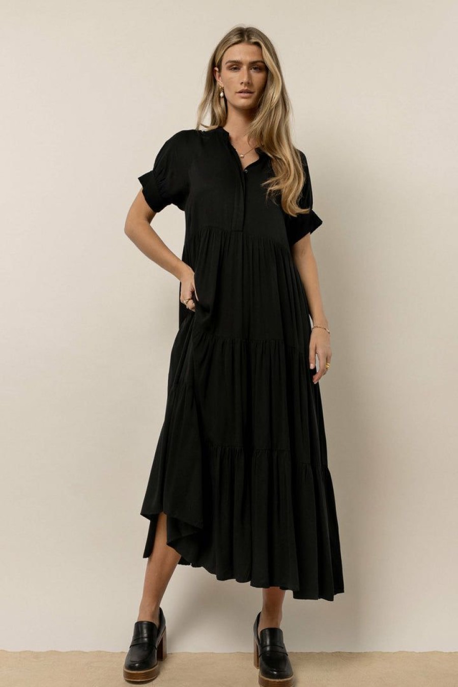 Dresses * | Coupon Fore Collection Amanda Tiered Dress In Dresses Black