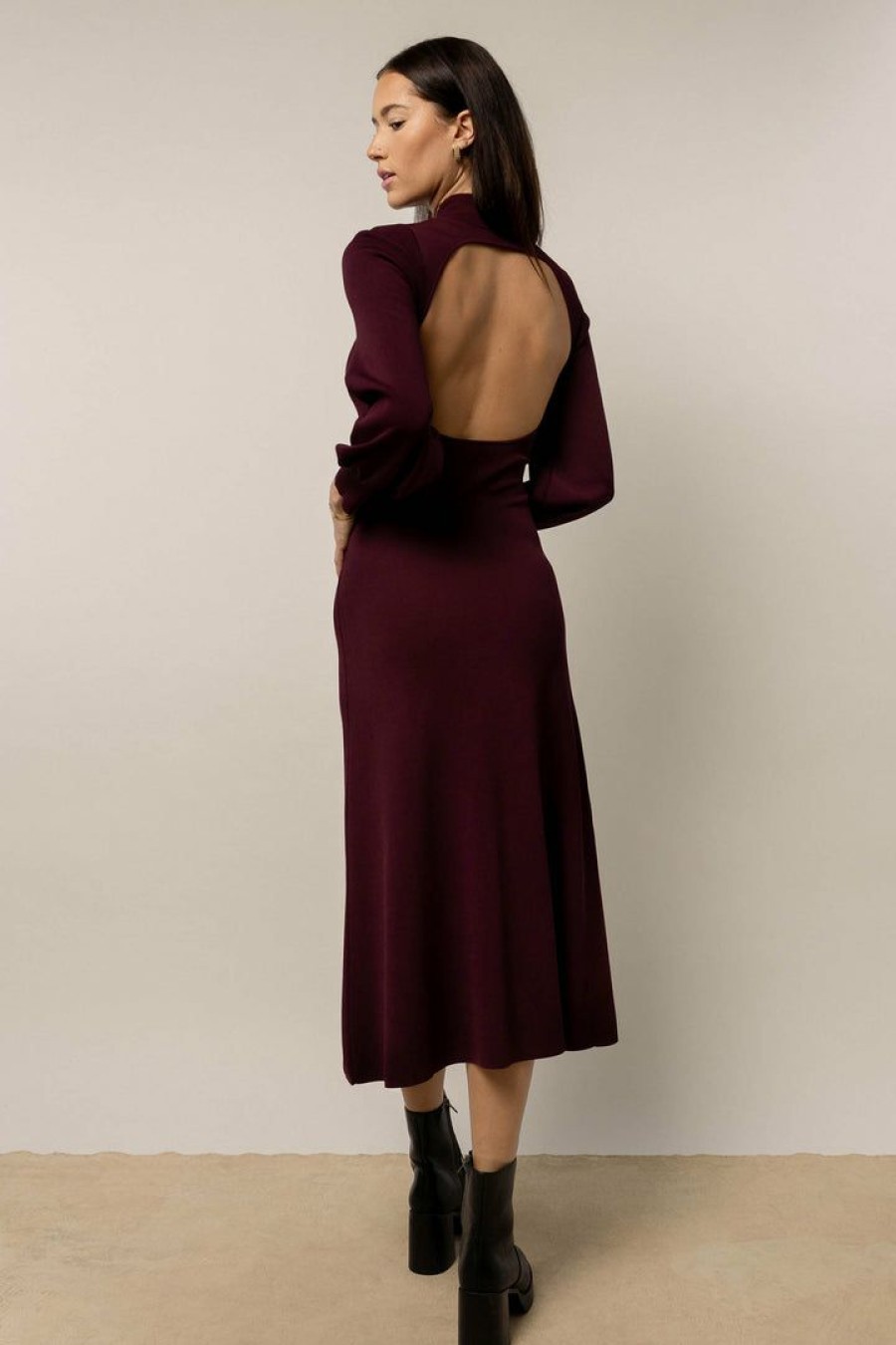 Dresses * | Promo Worui Demi Cut Out Dress In Final Sale Dresses Burgundy