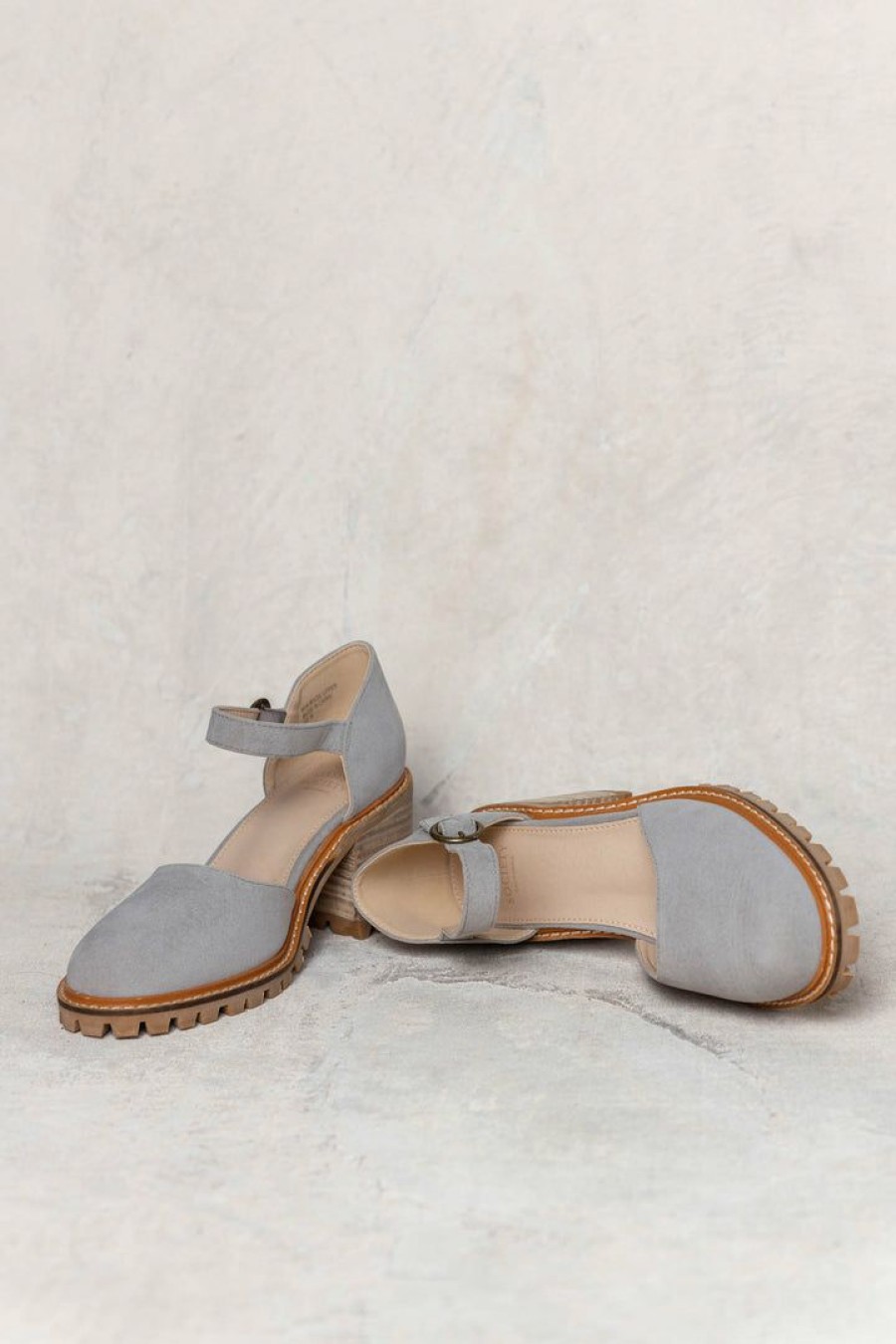 Shoes * | Deals Free Soul/Miracle Mile Shoes Daniela Heels In Grey