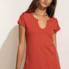 Tops * | Best Reviews Of La Miel Zoe Tee In Red