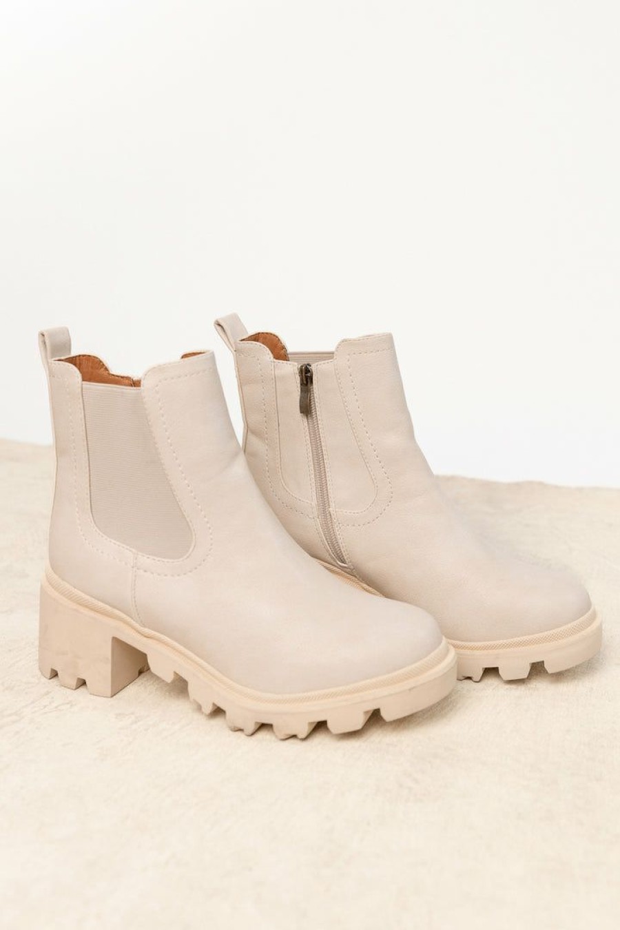 Shoes * | Brand New Beast Fashion Shoes Sony Ankle Boots In Ivory