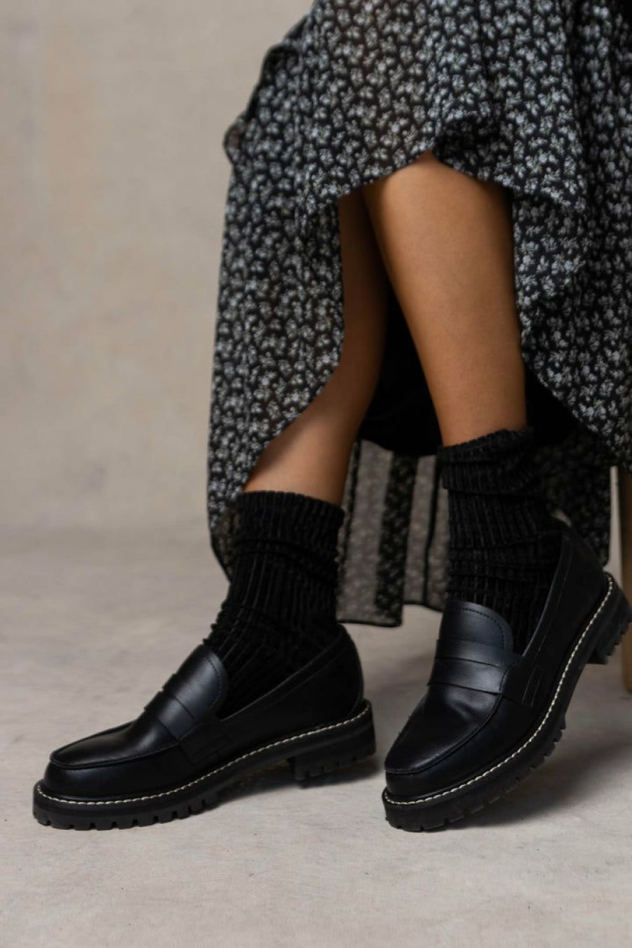 Shoes * | New Free Soul/Miracle Mile Shoes Abigail Loafers In Black