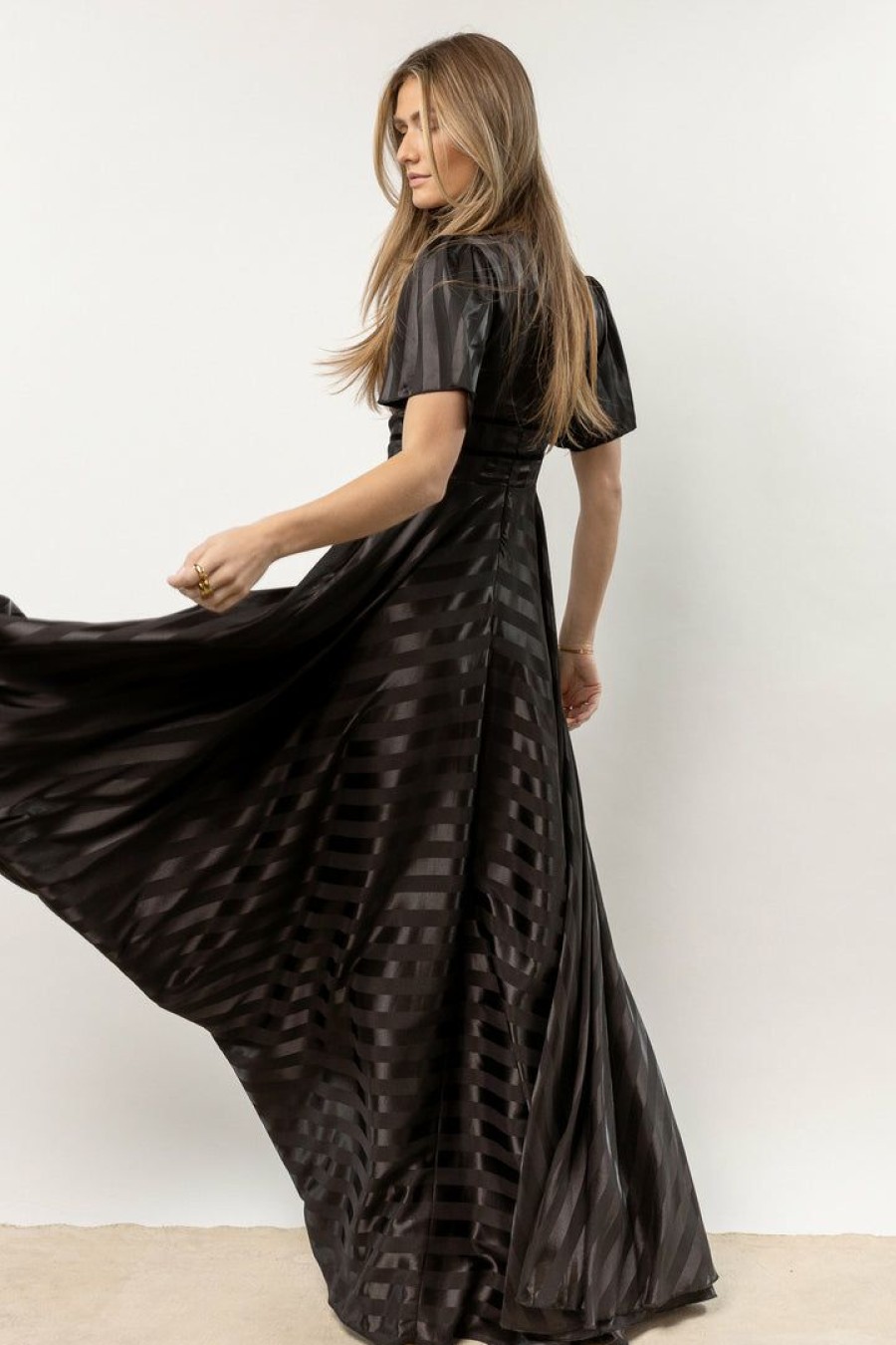 Dresses * | Best Pirce Ricarica Rylee Maxi Dress In Black