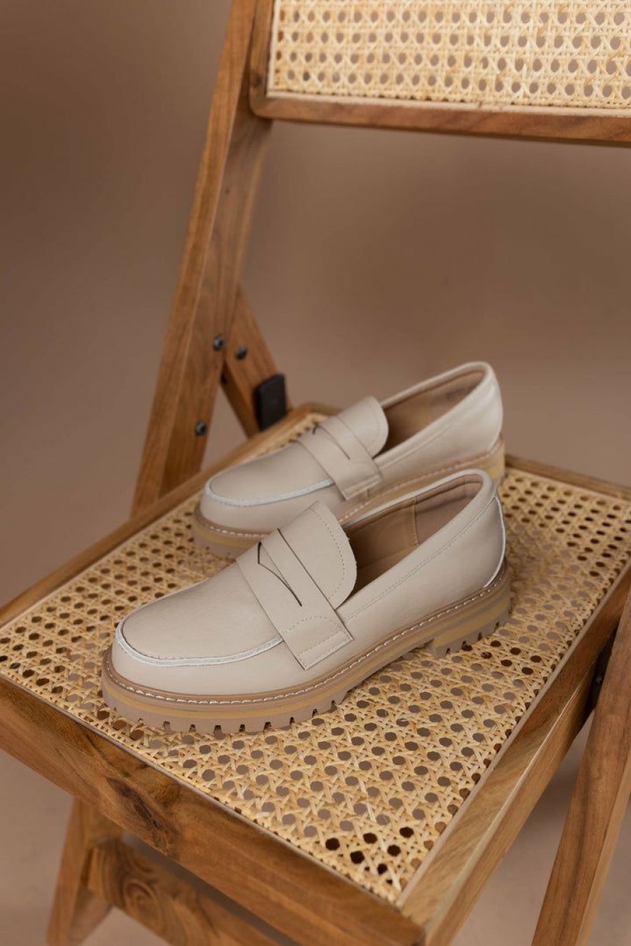 Shoes * | Cheap Free Soul/Miracle Mile Abigail Loafers In Shoes Beige