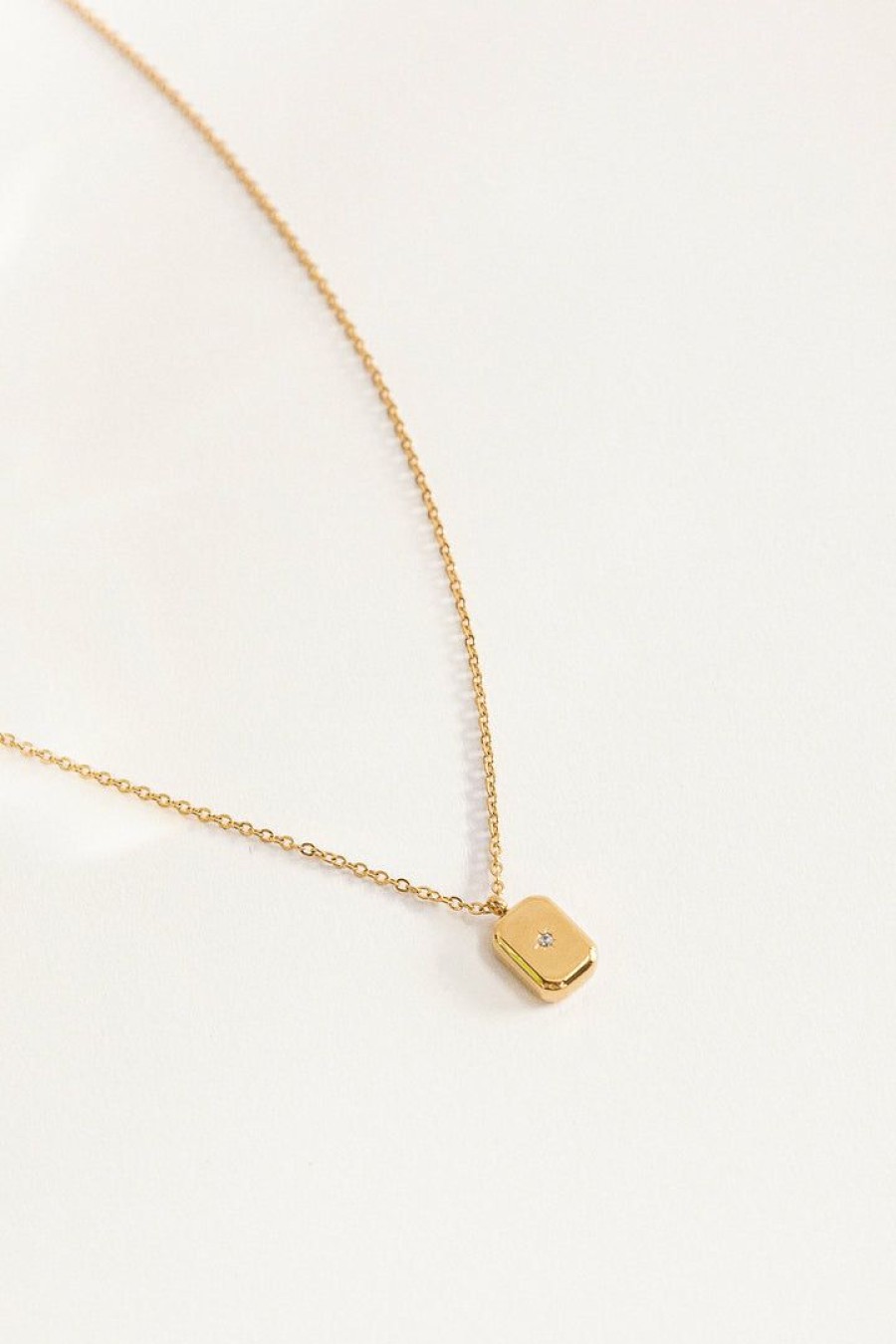 Jewelry * | Hot Sale Dg Jewelry Evelyn Pendant Necklace Gold