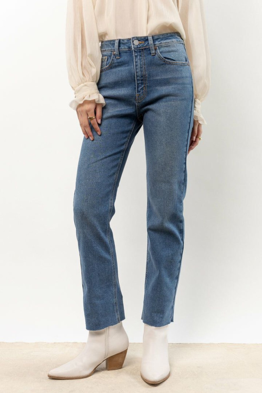 Jeans * | Buy Just Black Denim New Arrivals Amara Straight Leg Jeans In Wash Medium