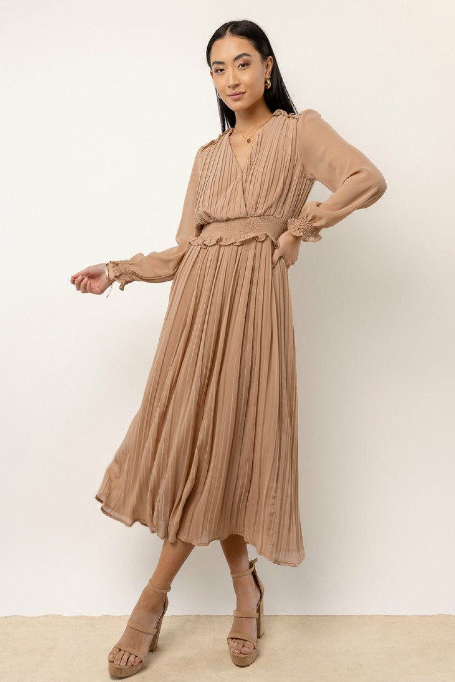 Dresses * | New Dress Forum New Arrivals Britt Midi Dress In Tan