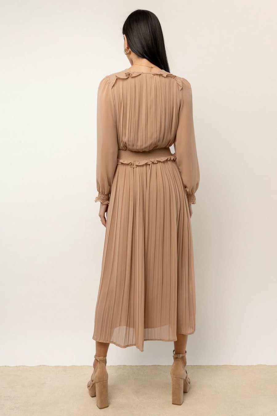 Dresses * | New Dress Forum New Arrivals Britt Midi Dress In Tan