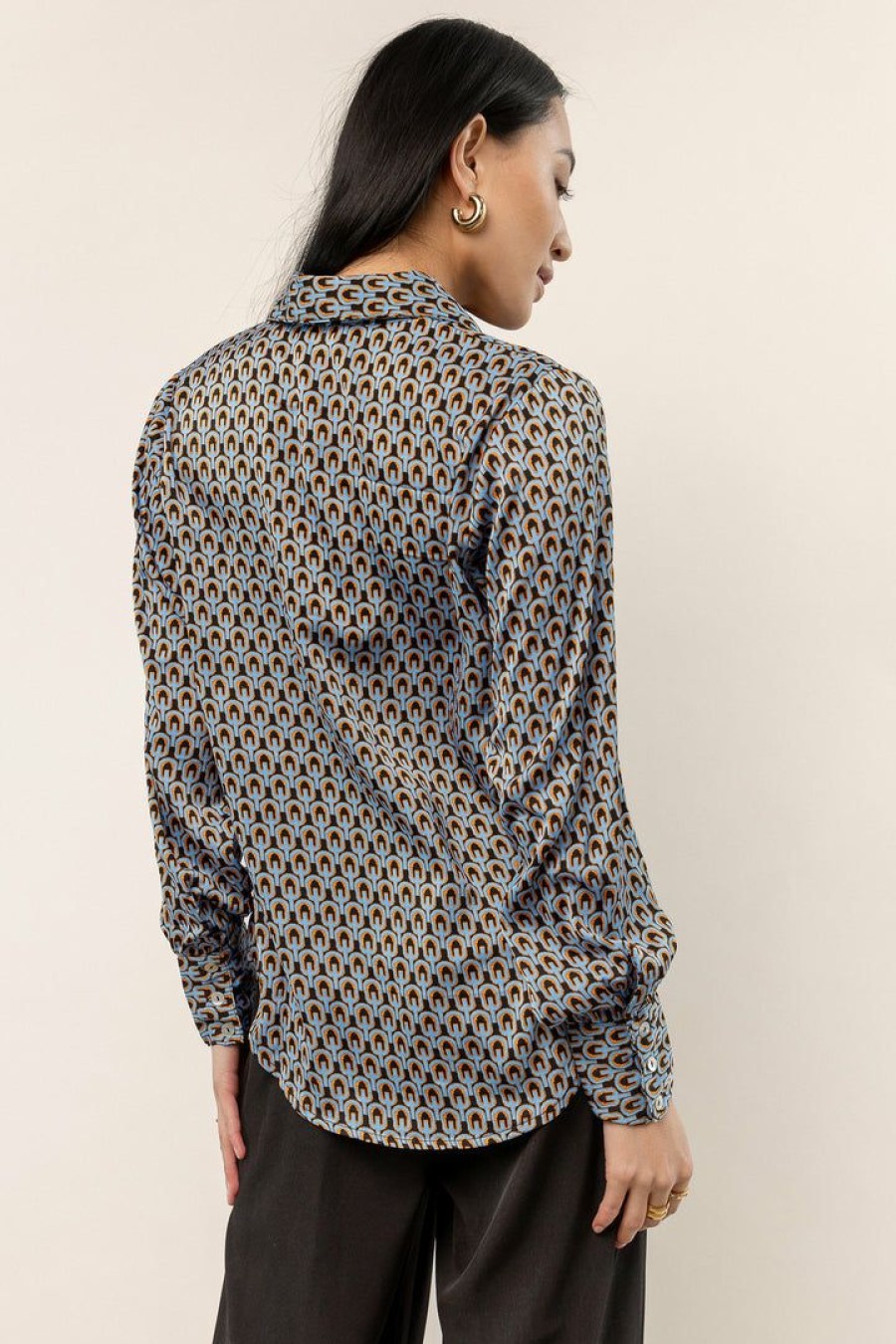 Tops * | Top 10 Calista Yara Printed Button Down New Arrivals Black