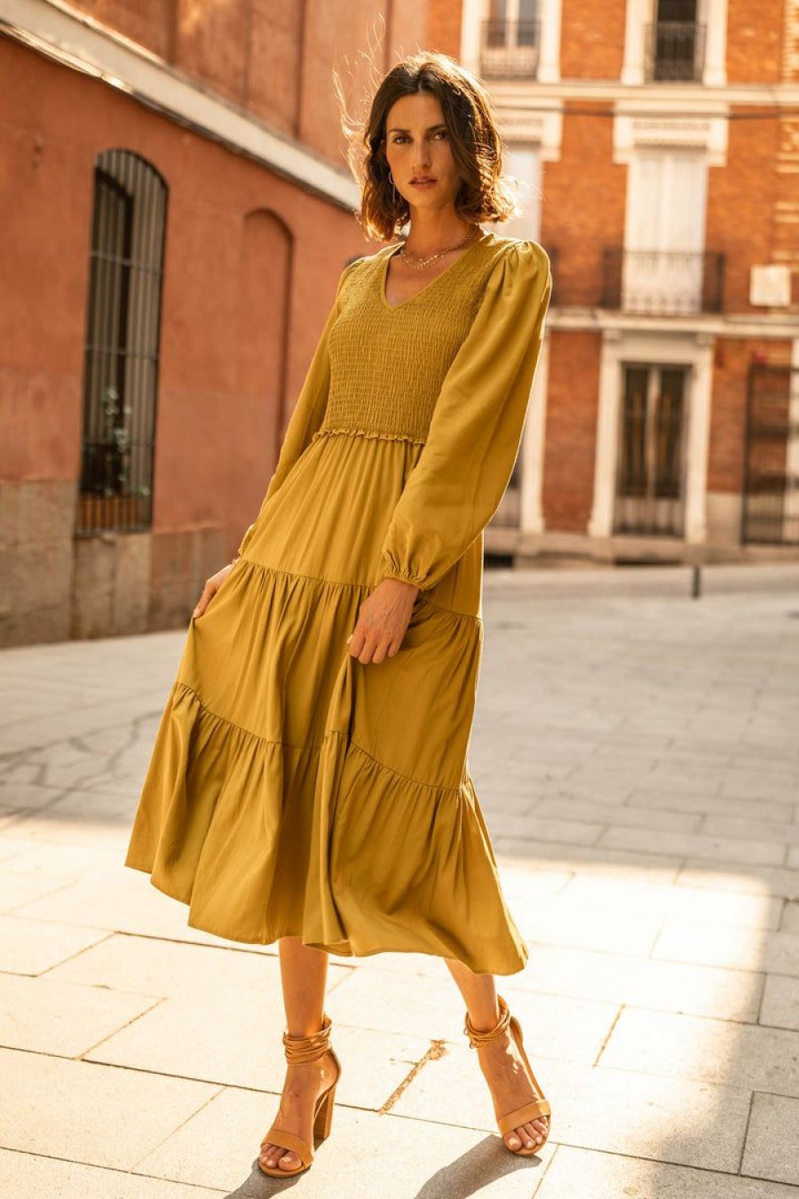 Dresses * | Flash Sale Lumiere Dresses Smocked Tiered Midi Dress In Final Sale Chartreuse