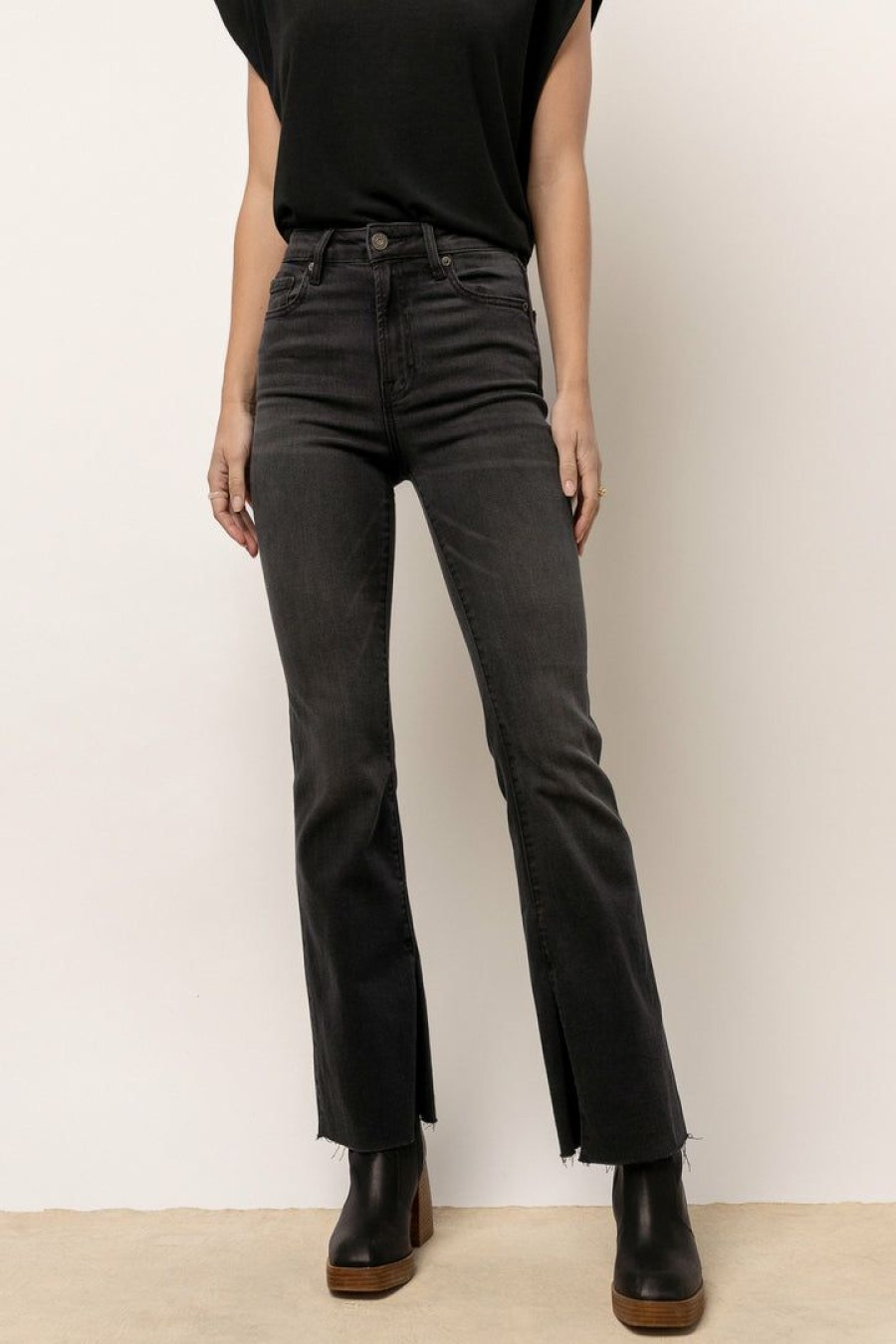 Jeans * | Deals Denim One Ryan Bootcut Jeans In Black