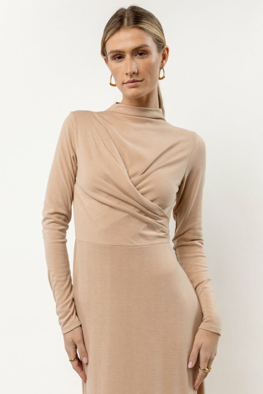 Dresses * | Flash Sale Zoe + Claire Alani Maxi Dress Tan