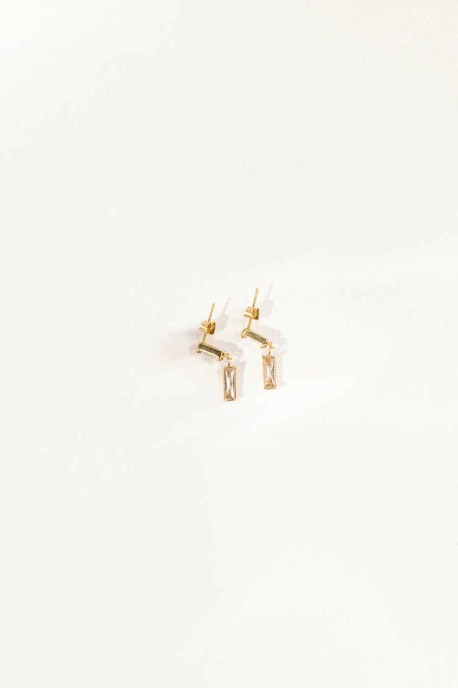 Jewelry * | Hot Sale J&D Jewelry Silvia Earrings Gold