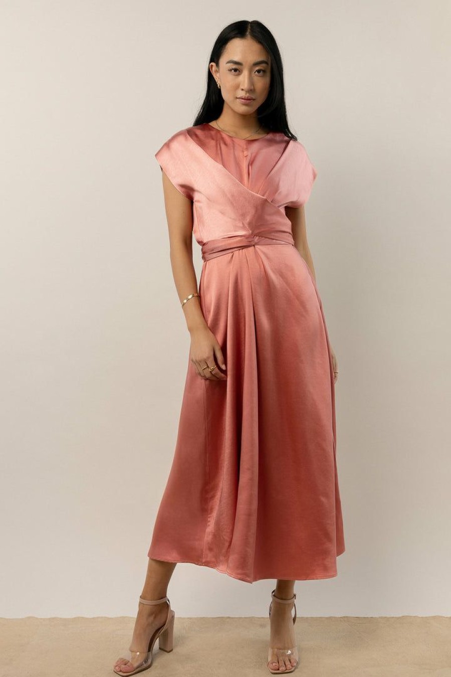 Dresses * | New Worui Dresses Rosalind Midi Dress In Rose