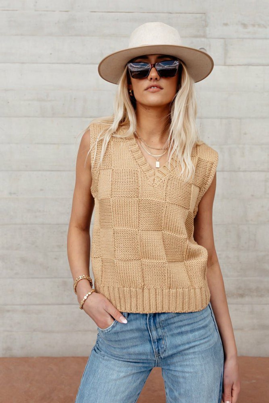 Tops * | Budget Sina Rudie Sweater Vest In Tops Tan