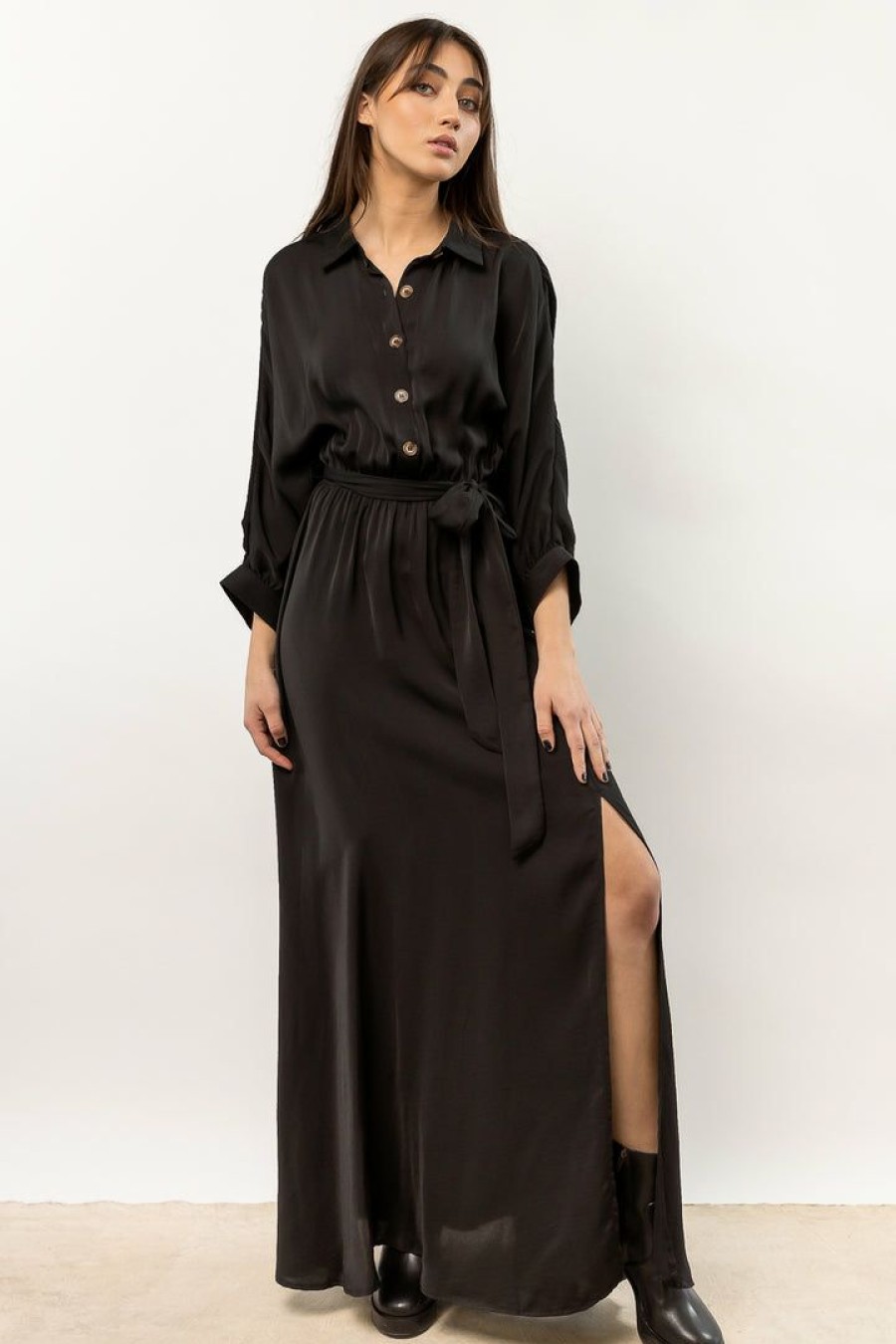 Dresses * | Buy Aakaa Meadow Maxi Dress In New Arrivals Black