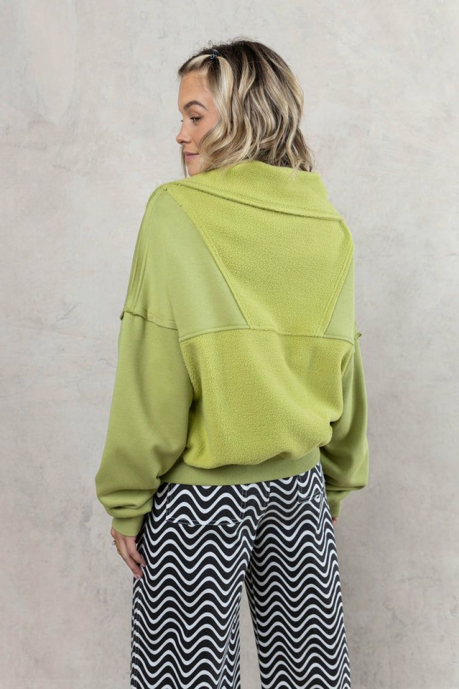 Tops * | Hot Sale Aemi And Co Harry Sweater In Pistachio Tops Lime