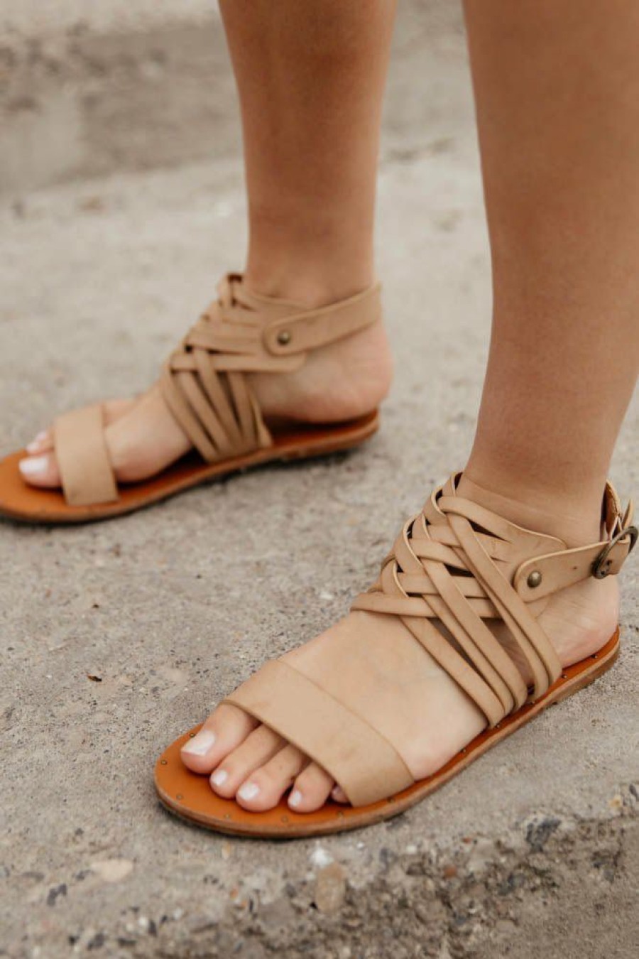 Shoes * | Coupon Beast Fashion Tavia Sandals Shoes Taupe